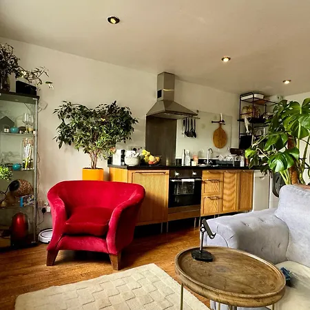Private Room In A Stylish Flat London Exterior photo