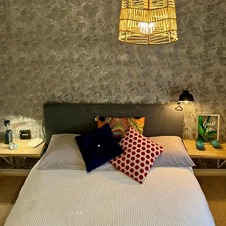 Private Room In A Stylish Flat London Exterior photo