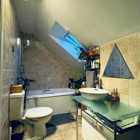 Private Room In A Stylish Flat London Exterior photo